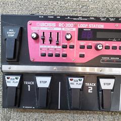 BOSS RC-300 Loop Station Guitar Effects Pedal with Power Adapter